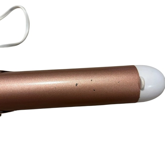 Conair Double Ceramic Hair Curling Iron 1 1/2 Inch Barrel White/Rose Gold - Picture 4 of 4